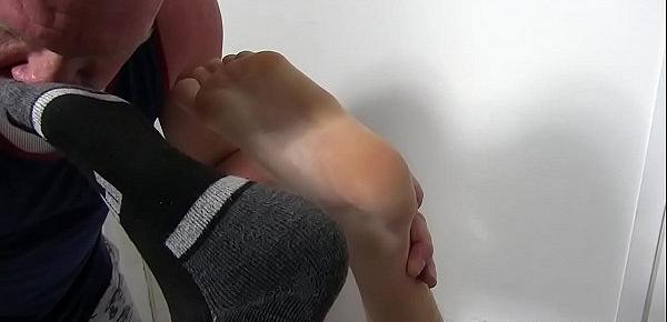  Inked jock Shawn Reeve by balding homosexual masseur